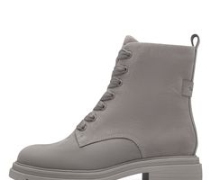 Schuhe von der Marke Tamaris